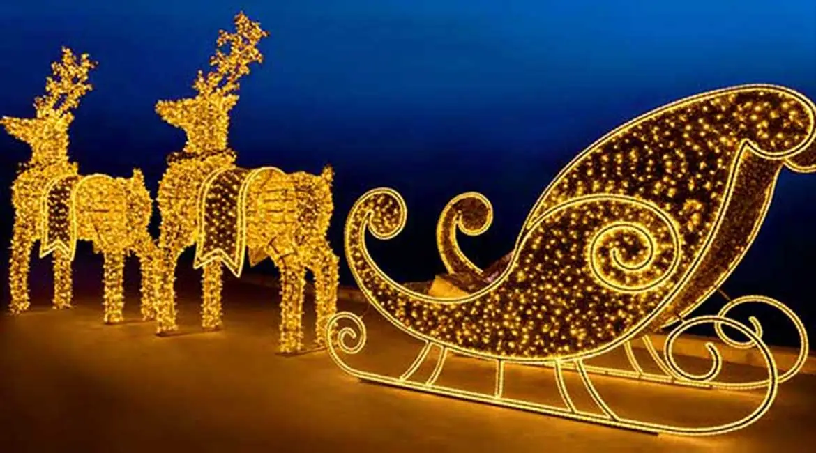 Reindeers and Sleigh Commercial Christmas Decoration